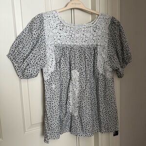 Mi Golondrina embroidered top
